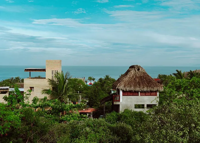 Punta Kai Hotel & Hostal