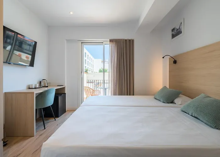 Hotel Coral Boutique By Gaiarooms