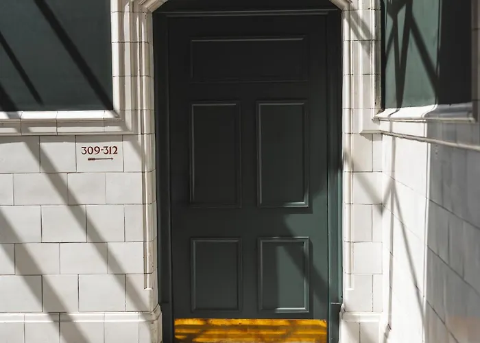 Arthouse Glasgow - Newly Refurbished