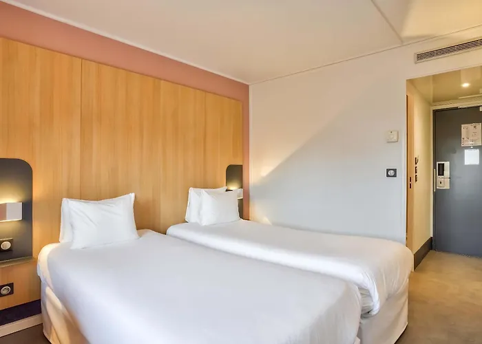 B&B Hotel Paris 17 Batignolles