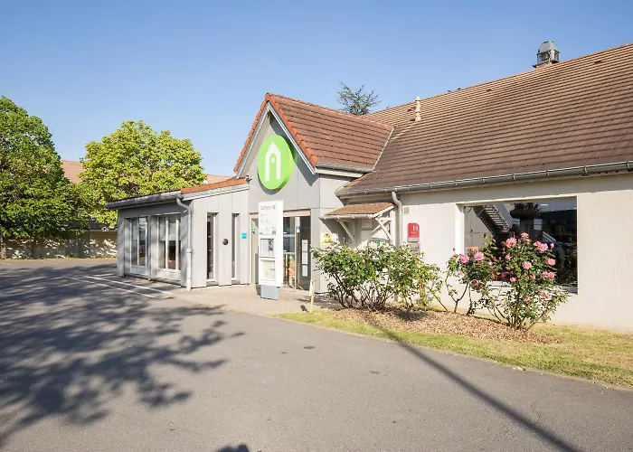 Hotel Campanile Evry Ouest - Corbeil Essonnes
