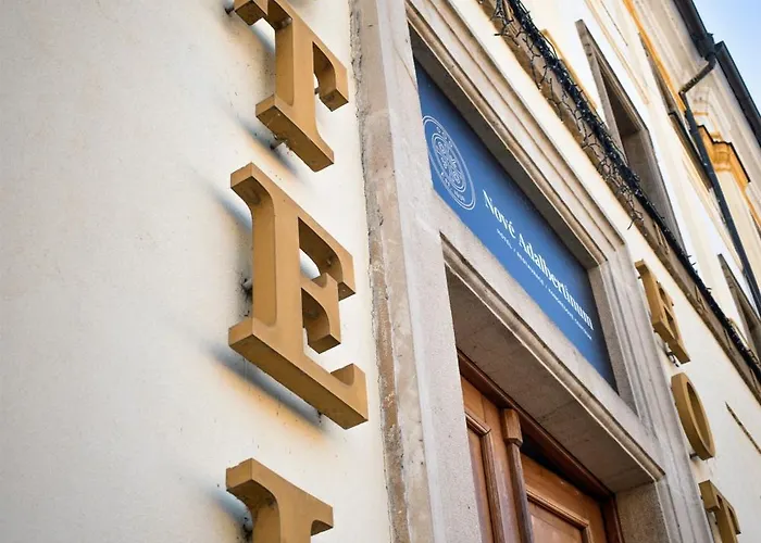Nove Adalbertinum