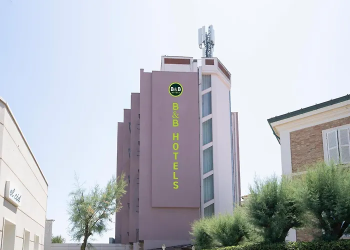 B&B HOTEL Pesaro Des Bains