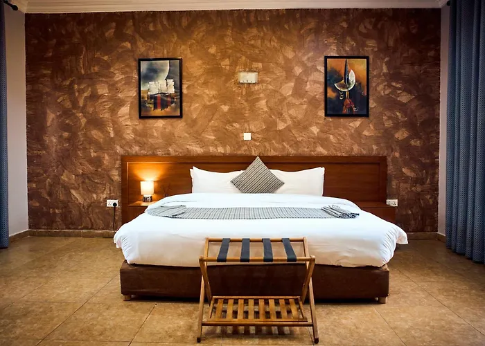 Midindi Hotel