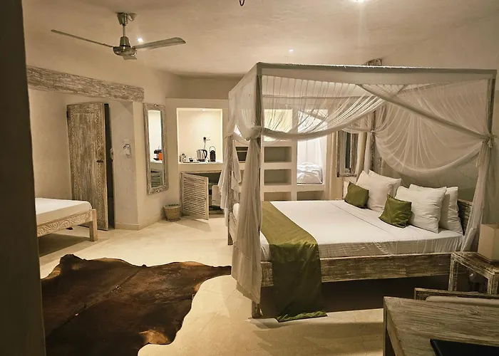 The Villa Luxury Suites Hotel