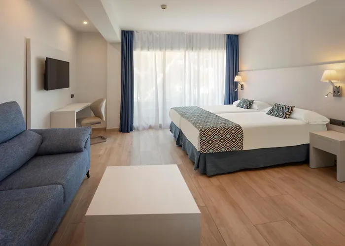Alcanada Golf Hotel