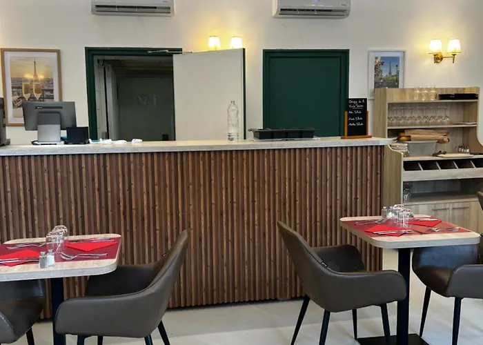 Logis Hotel - Le Petit Bellon
