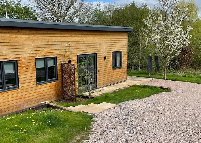 The Baiting House