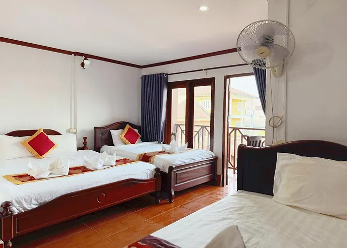 Vangvieng Sisavang Mountain View Hotel
