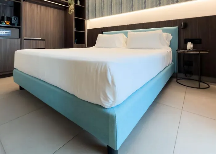 Lumia Hotel