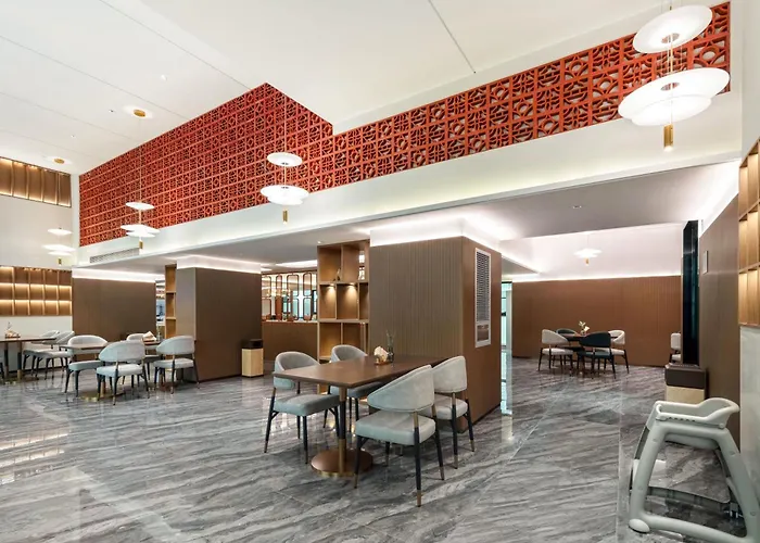 Atour Hotel Quanzhou Jinjiang Sunshine Plaza