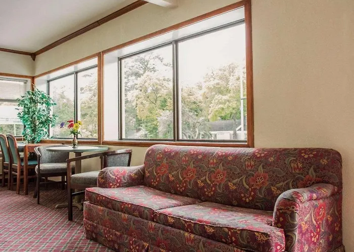 Econo Lodge Columbia Fort Jackson