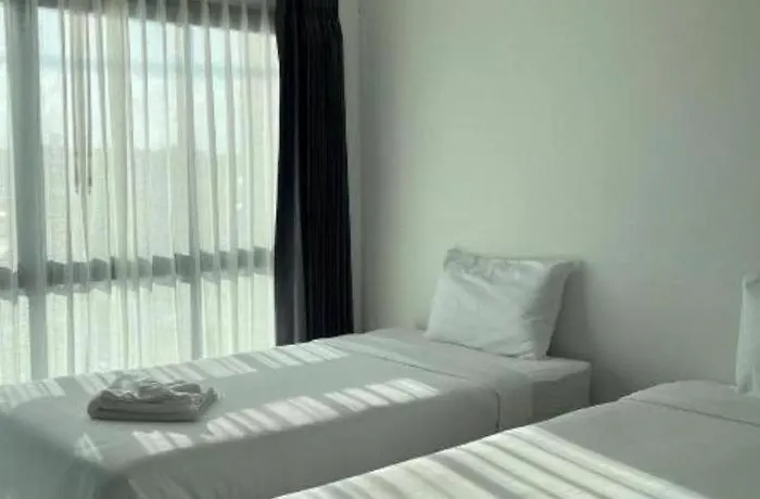 A Day Hotel