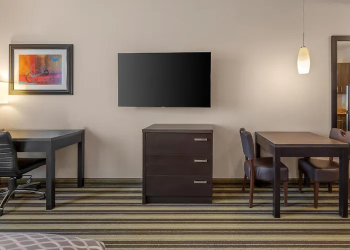 Best Western Plus Drayton Valley