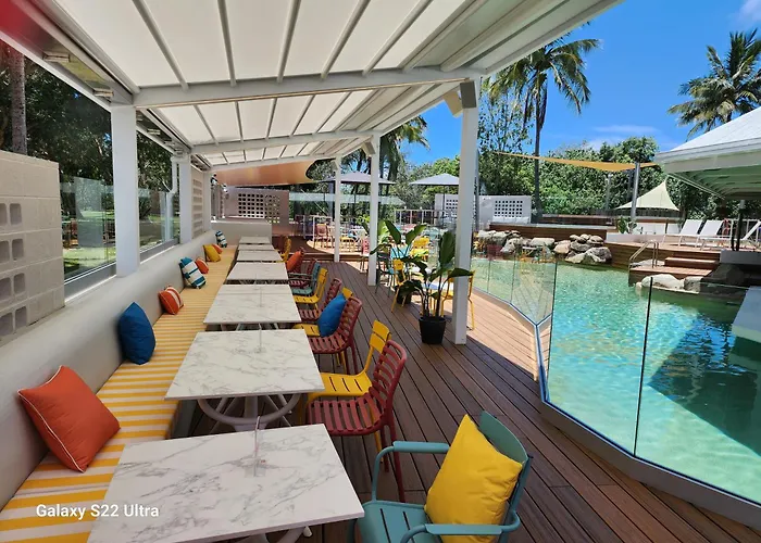 Ocean International Hotel
