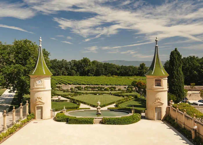 Chateau De Fonscolombe - Relais & Chateaux