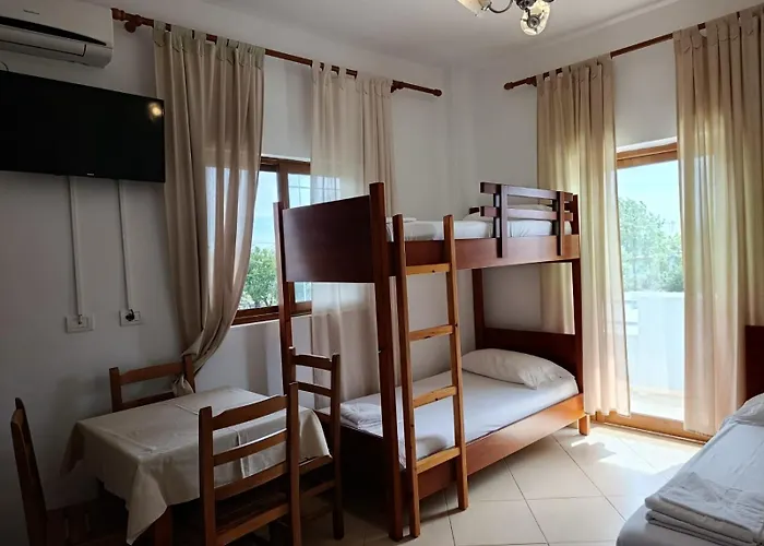 Aparthotel Fitimi