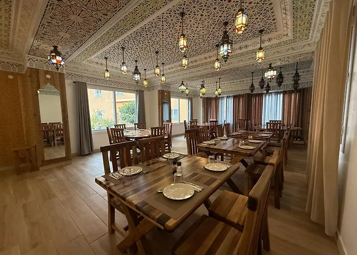 Hotel New Mars Dades