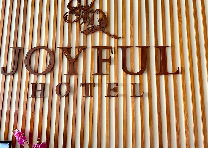 Joyful Hotel