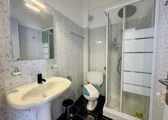 Tritonas Rooms