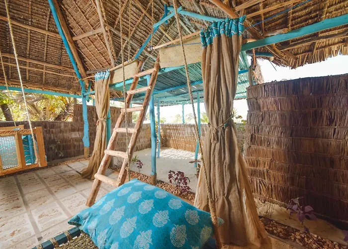 Kizingo Beach Eco Lodge