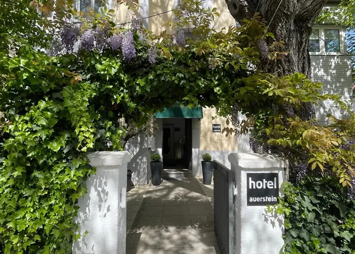 Auerstein-Hotels Auerstein & Auerstein-Mono