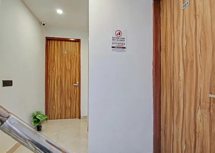Hotel O The Royal Guest House