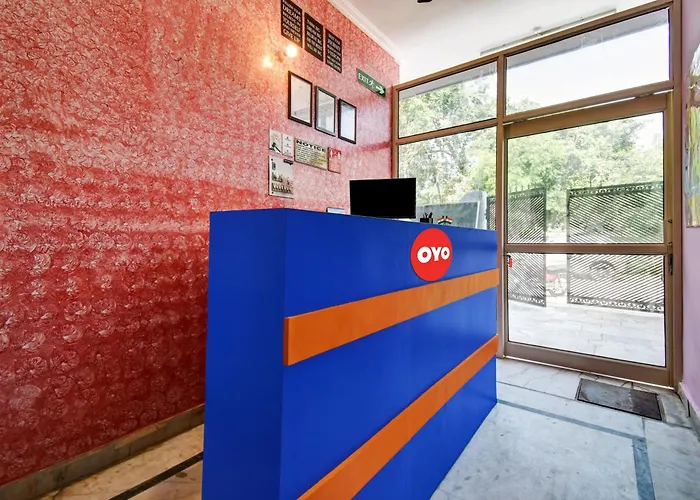 Hotel O Galaxy Guest House
