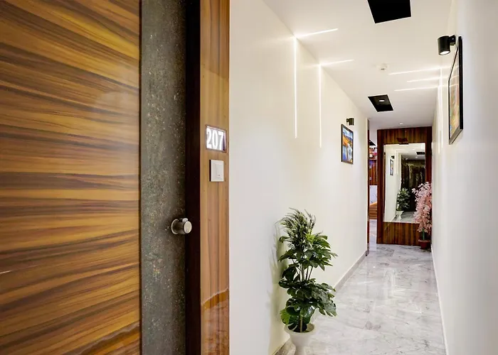 Hotel O Shubham Inn
