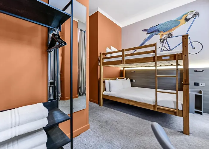 Heeton Concept Hotel - Kensington London