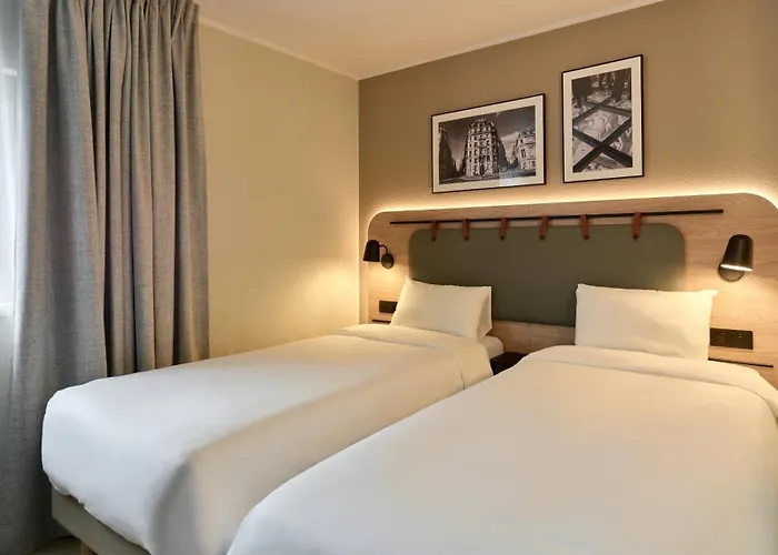 Campanile Prime - Paris - Porte De Bagnolet