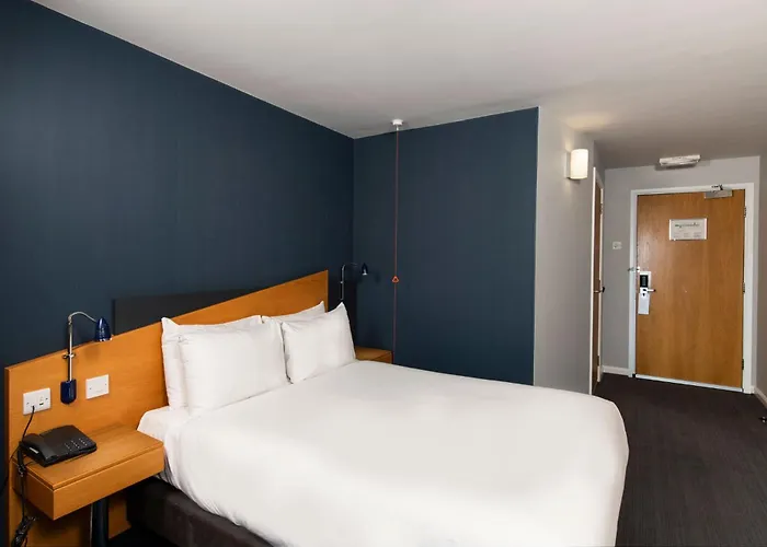 Holiday Inn Express Hamilton By Ihg