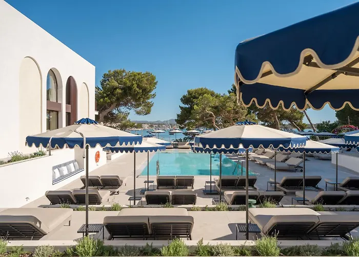 Smy Portocolom (Adults Only)