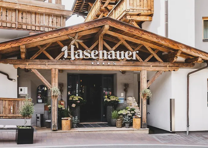 Hotel Hasenauer Saalbach-Hinterglemm