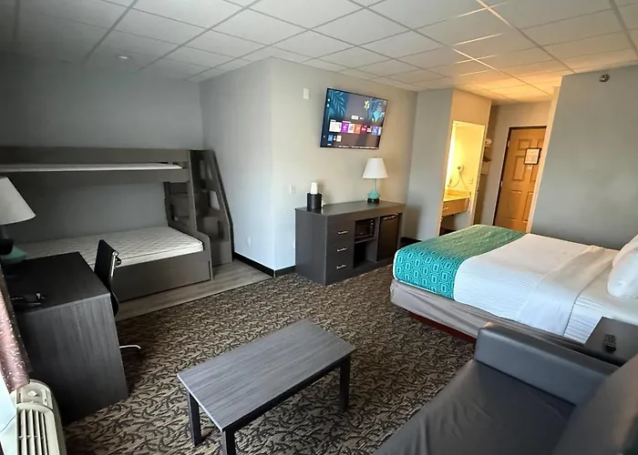 Elevation Inn & Suites, Trademark Collection By Wyndham