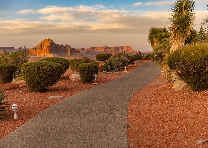 Lake Powell Resort