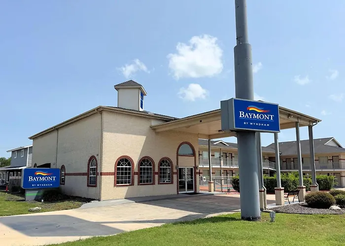 Baymont By Wyndham New Braunfels Tx
