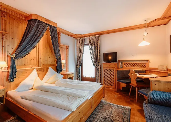 Hotel Enzian Genziana