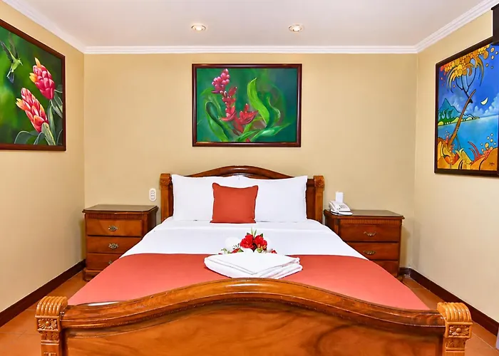 Hotel Casa Roland Golfito Resort