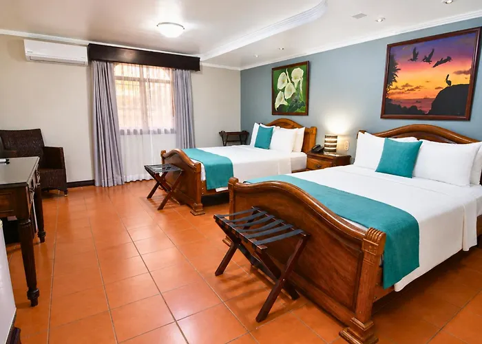 Hotel Casa Roland Golfito Resort