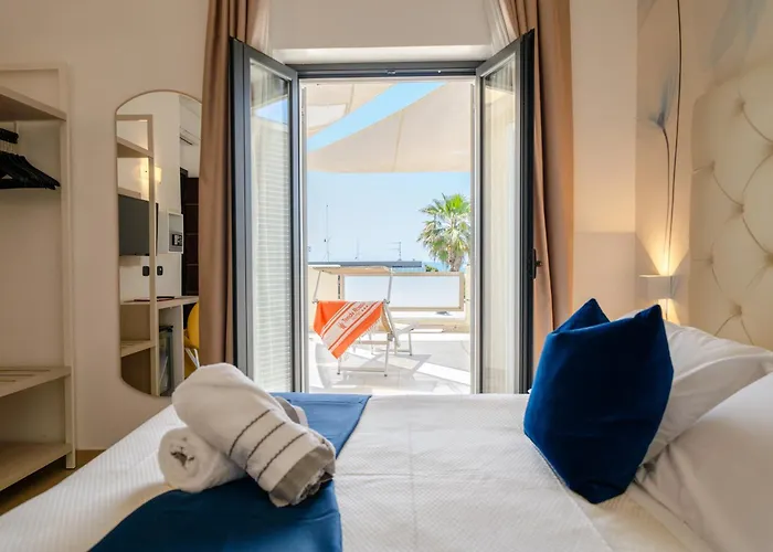 Hotel Tenda Rossa Marina Di Carrara