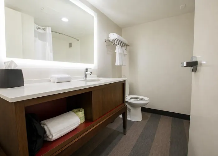 Holiday Inn Newport News - Hampton By Ihg