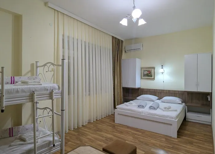 Hotel Captain