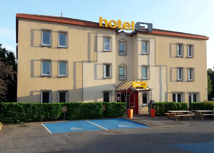 HOTEL F1 Lyon Genay Massieux