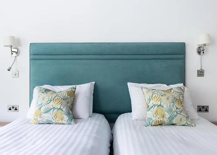 Best Western Moores Central Hotel