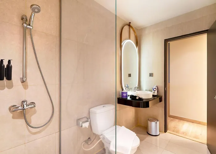 Fox Hotel Nagoya Batam