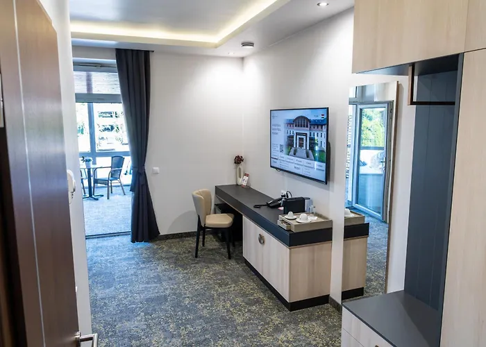 Hotel Garzon Plaza