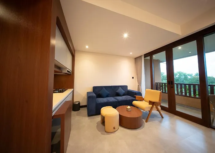 Padang Padang Inn