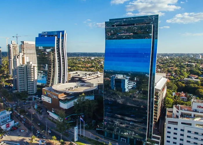 Paseo La Galería Hotel&Suites Assunção