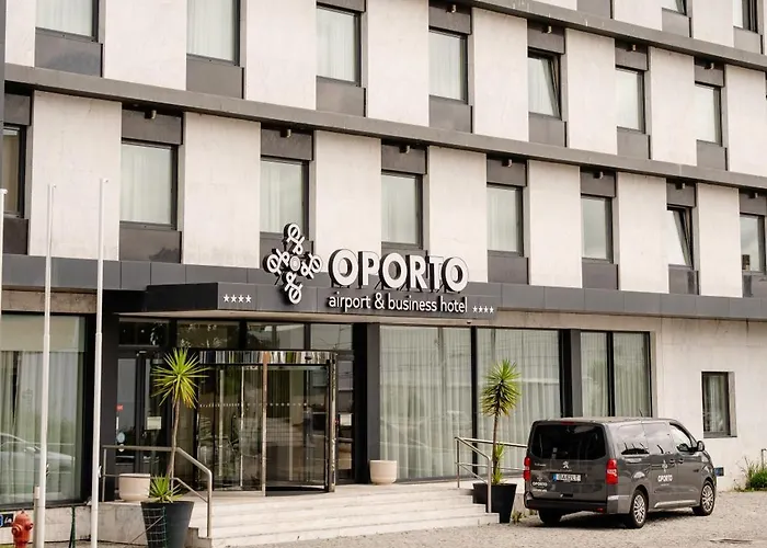 Oporto Airport & Business Hotel